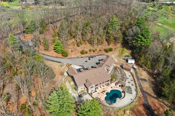 235 Long View Union Grove, Bedminster Twp., NJ 07931