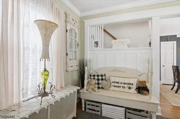 61 Lake Rd, Morris Twp., NJ 07960