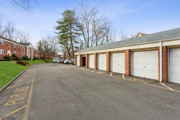 390 Morris Ave #29, Summit City, NJ 07901