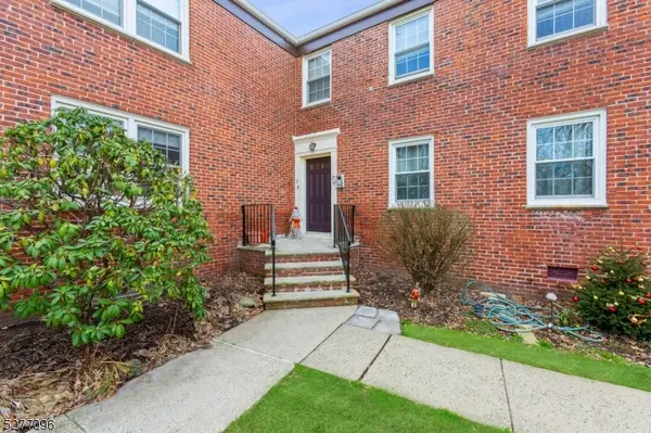 390 Morris Ave #29, Summit City, NJ 07901