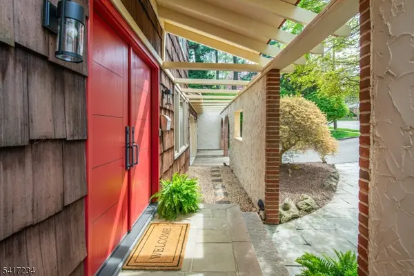 23 Powell Dr, West Orange Twp., NJ 07052