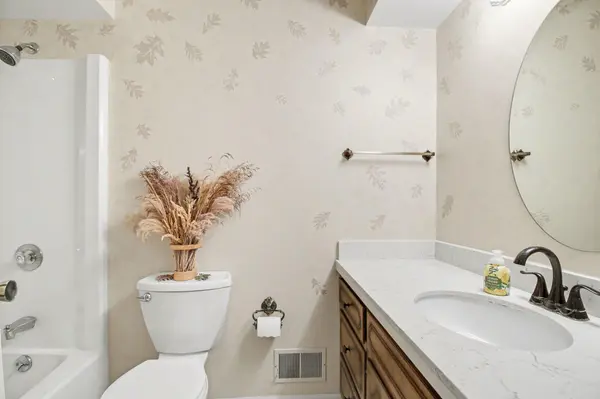 1726 Pinnacle DR SW, City Of Wyoming, MI 49519