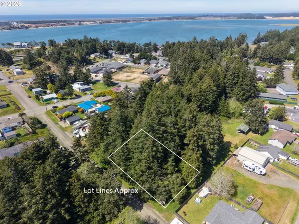 0 Taylor AVE, Coos Bay, OR 97420