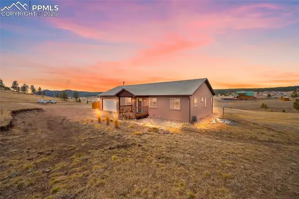 186 Empire RD, Florissant, CO 80816