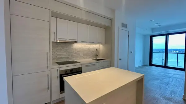 29 Green Trail CT #1605, Toronto C15, ON M2K 0J9