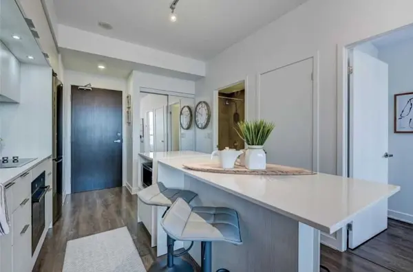 55 Regent Park BLVD #1810, Toronto C08, ON M5A 0C2