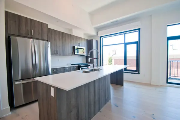 14 Dewhurst BLVD #305, Toronto E03, ON M4J 3H9