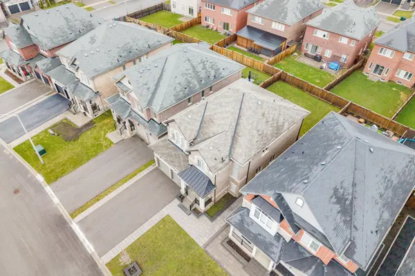 1559 Farrow CRES, Innisfil, ON L9S 0L6