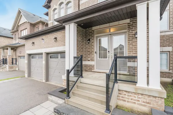 1559 Farrow CRES, Innisfil, ON L9S 0L6