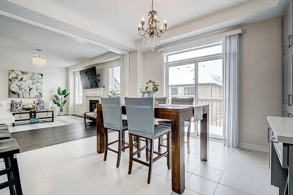 23 Terrell AVE, Georgina, ON L4P 0C8