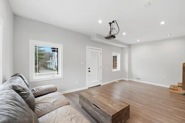 94 Mill ST, Uxbridge, ON L3P 1H4