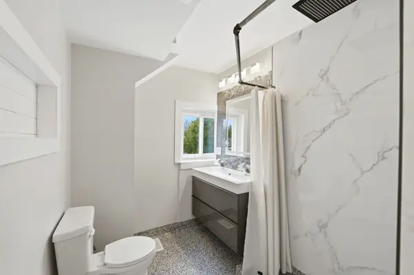 94 Mill ST, Uxbridge, ON L3P 1H4