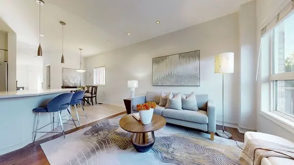 17 Bellagio CRES, Vaughan, ON L4K 5J9