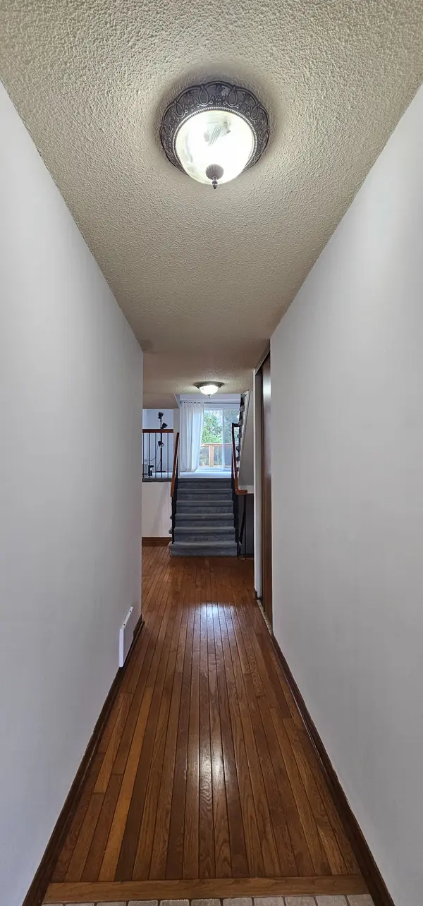 12 Simmons BLVD, Brampton, ON L6V 3V5