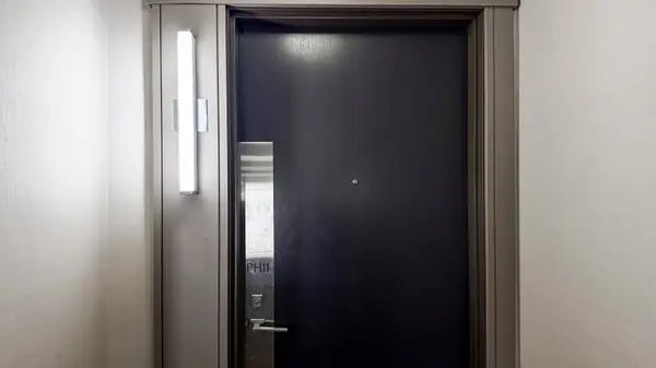 1060 Sheppard AVE W #Ph-11, Toronto W05, ON M3J 0G7