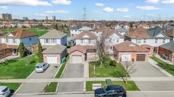 87 Timberlane DR E, Brampton, ON L6Y 4V7