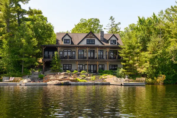 990 Haskett's DR, Georgian Bay, ON L0K 1S0