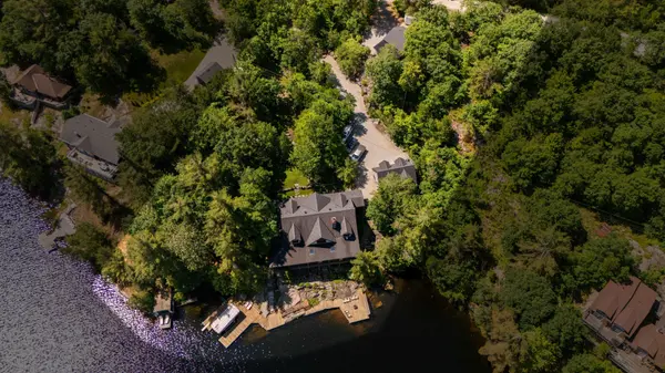 990 Haskett's DR, Georgian Bay, ON L0K 1S0