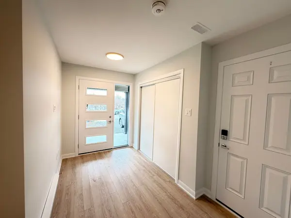 284 Bankside WAY, Barrhaven, ON K2J 7M8