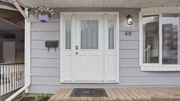 40 Elmsley ST, Smiths Falls, ON K7A 3P6