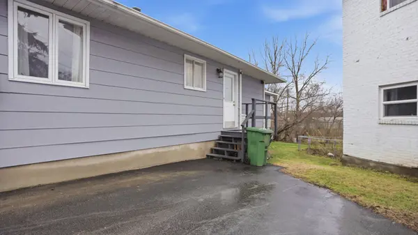 40 Elmsley ST, Smiths Falls, ON K7A 3P6