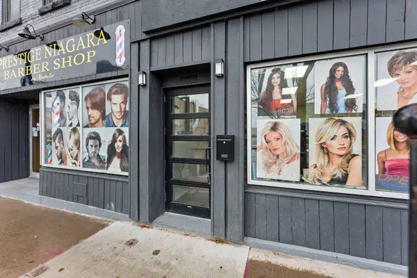 5858 ferry ST #1, Niagara Falls, ON L2G 1S9