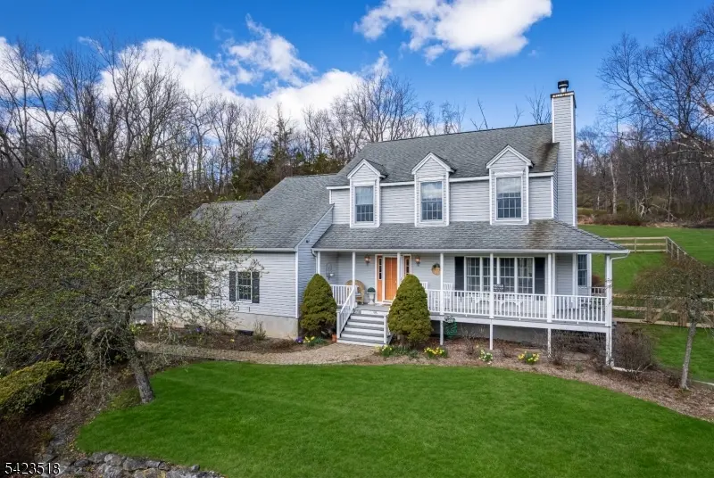 95 County Road 521, Hampton Twp., NJ 07860