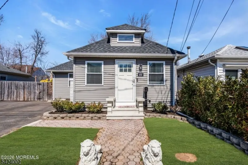 469 Center Ave, Middletown Twp., NJ 07748