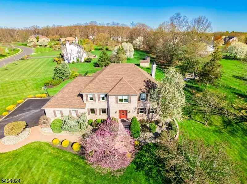 212 Fairfield Ln, Hillsborough Twp., NJ 08844