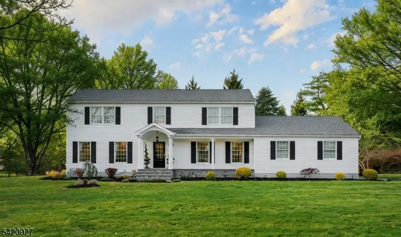 12 Buttonwood Ct, Montgomery Twp., NJ 08502