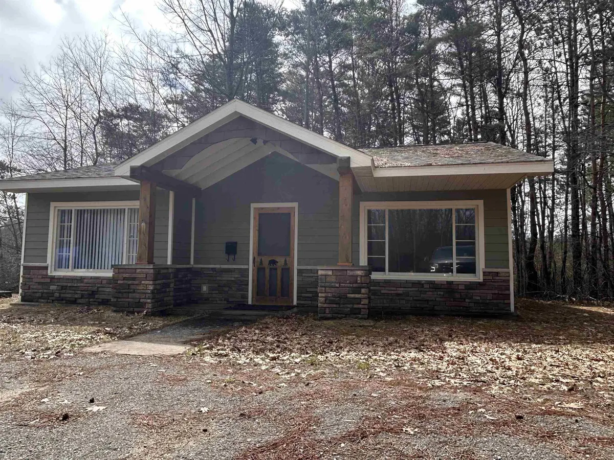 79 W Higgins Lake DR, Markey Twp, MI 48653