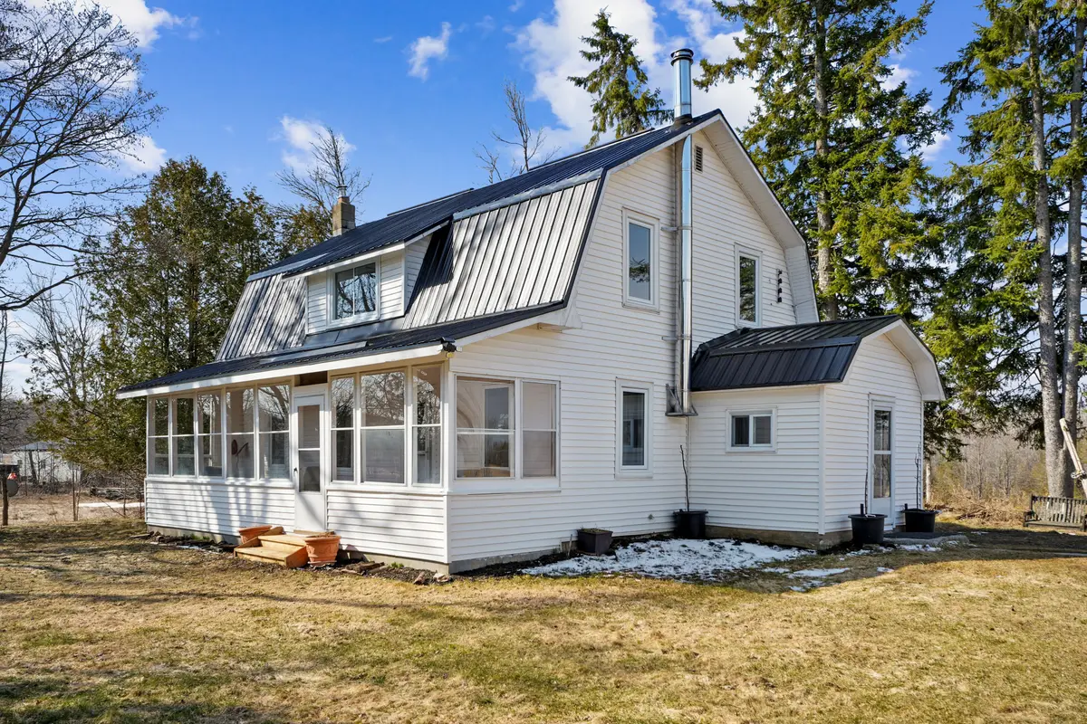 283 Clemenger RD, Marmora And Lake, ON K0K 2M0