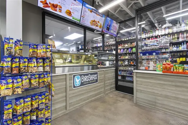 16810 Joy Road, Detroit, MI 48228