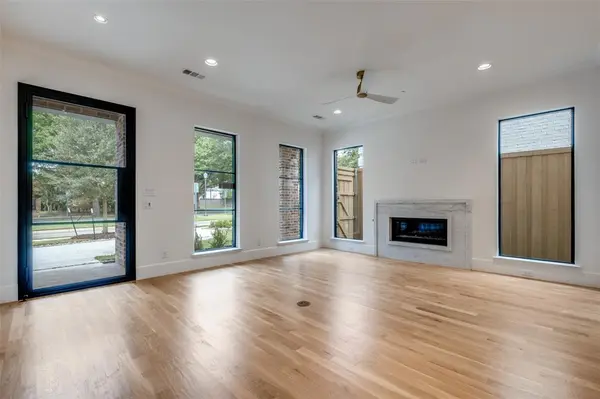 3605 McFARLIN Boulevard, University Park, TX 75205