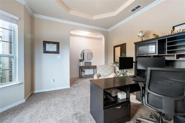 217 Mineral Point Drive, Aledo, TX 76008