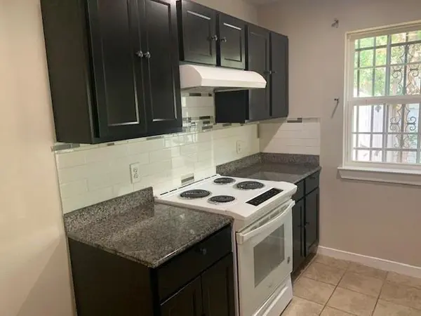 3226 Navaro Street, Dallas, TX 75212