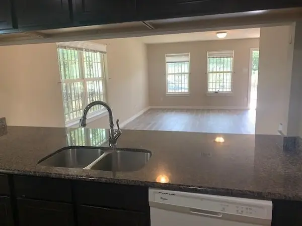 3226 Navaro Street, Dallas, TX 75212