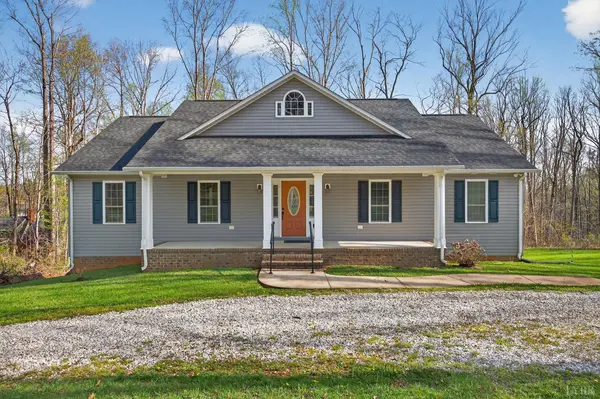 1722 Country Club Road, Appomattox, VA 24522