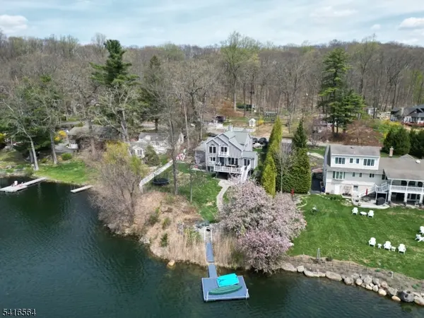 34 N Shore Trl, Sparta Twp., NJ 07871