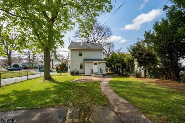 43 S Michigan Ave, Kenilworth Boro, NJ 07033