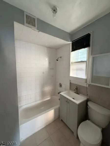 329 Columbia Ave, Jersey City, NJ 07307