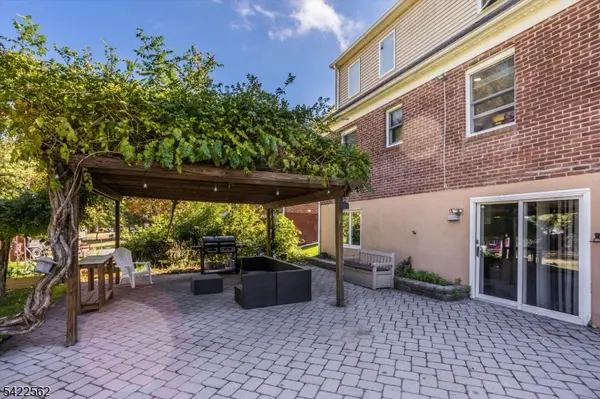 25 Washington Ave, Hanover Twp., NJ 07981