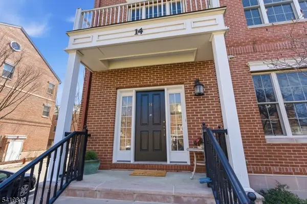 14 Gable Walk, Livingston Twp., NJ 07039