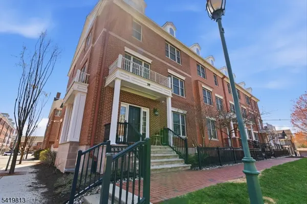 14 Gable Walk, Livingston Twp., NJ 07039