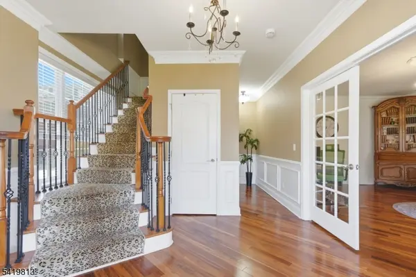 14 Gable Walk, Livingston Twp., NJ 07039