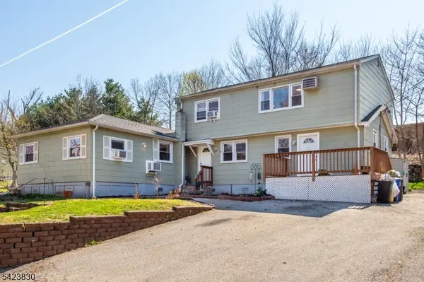 78 Overlook Rd, West Milford Twp., NJ 07480