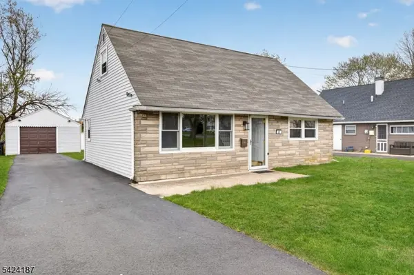 22 Farrell Ave, Ewing Twp., NJ 08618