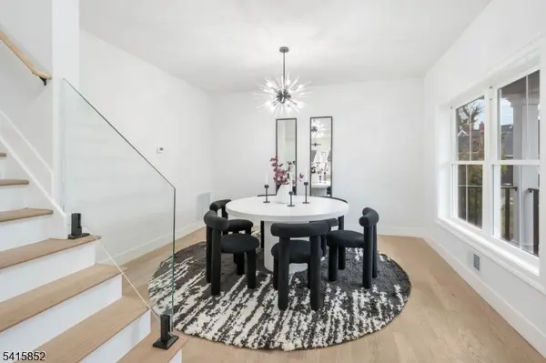 302 West Ln, Clark Twp., NJ 07066