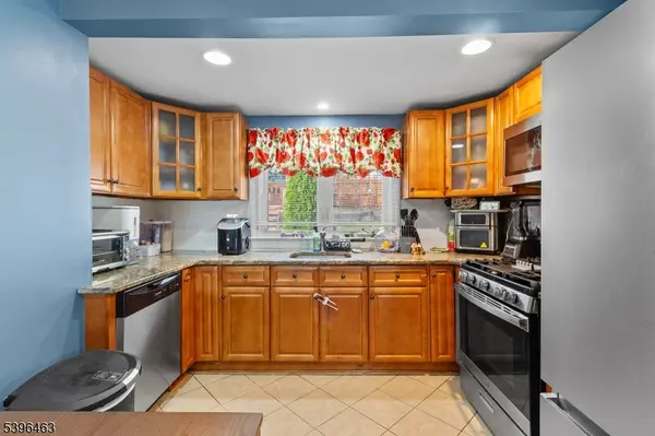34 Avenue B, Haledon Boro, NJ 07508