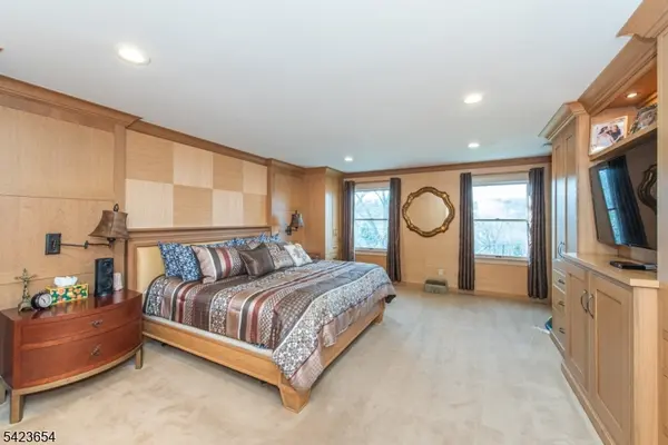 144 Notch Rd, Jefferson Twp., NJ 07438